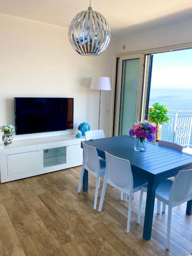 Vila Blue Jolie Scilla Exteriér fotografie